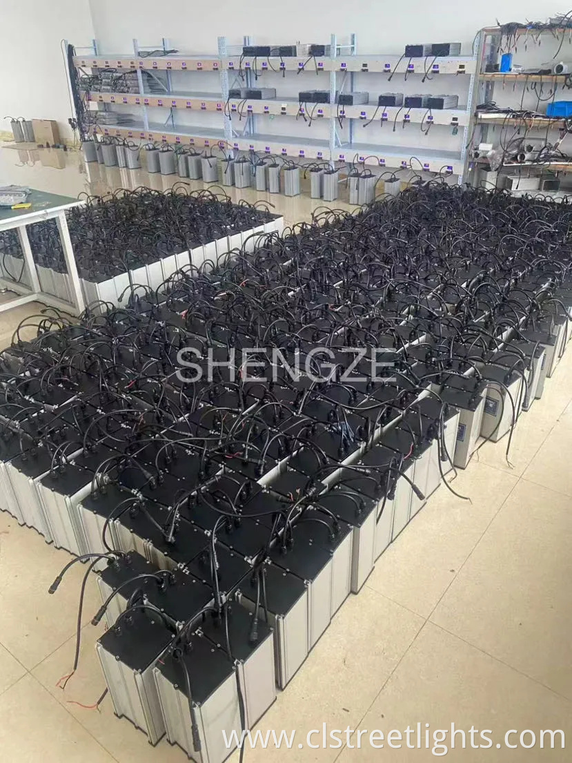 60W/80W/120W 150 Solar Energy Saving Lighting Motion Sensor Flood Lamp All in One Garden Road Outdoor Powered LED Solar Street Light